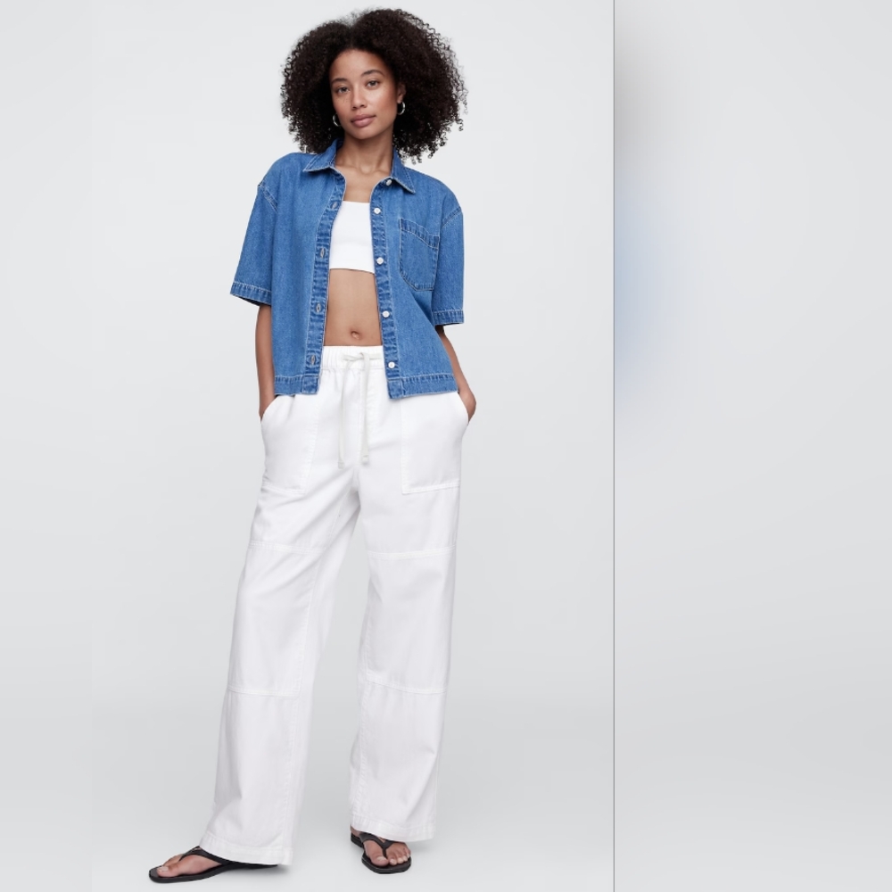 GAP Promenade High Rise Wide Leg Cargo Pant